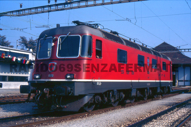 SBB Re 6_6 _DL Chiasso 10.1987  FORUM2GEDITRICE diapositiva011....jpg