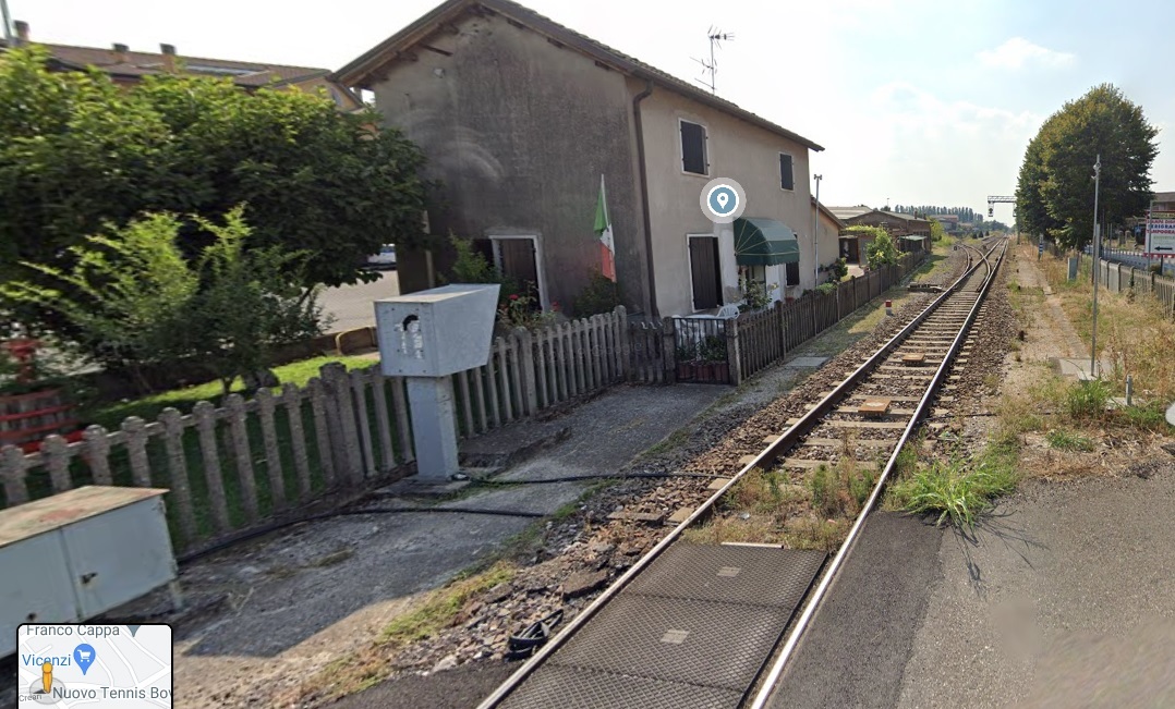 Vista della stazione di Bovolone - da Google.jpg