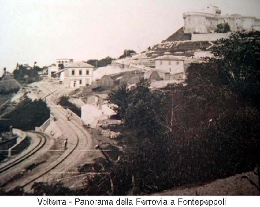 Volterra panorama della ferrovia a fontepeppoli verso volterra.jpg