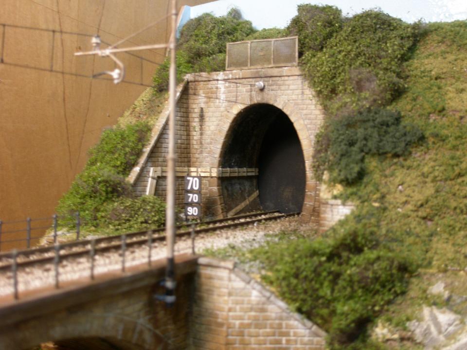 F28 diorama.JPG