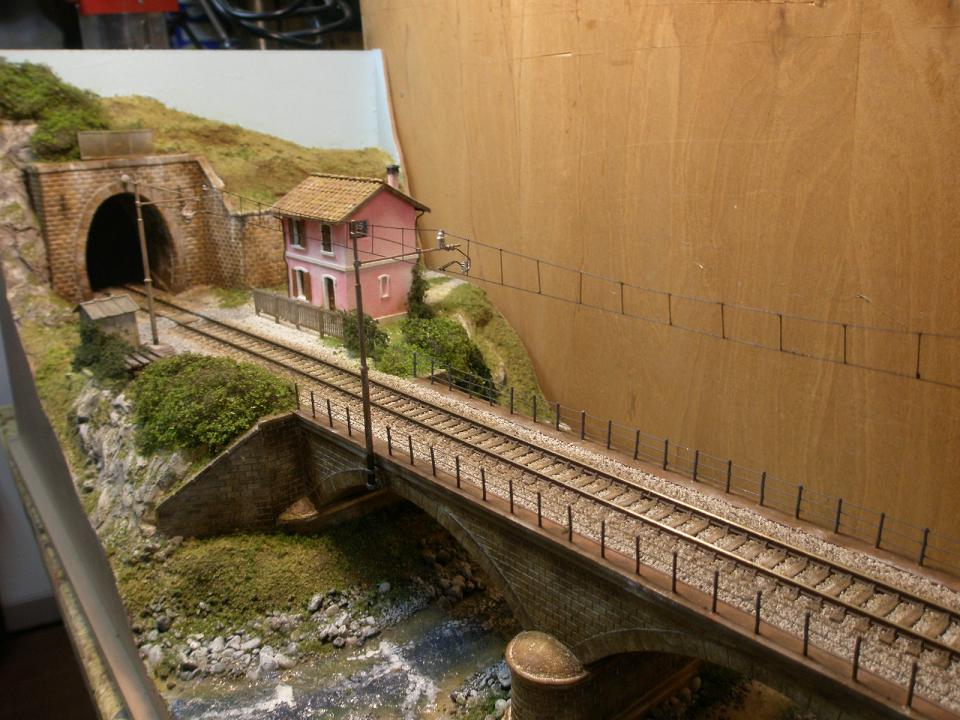 F24 diorama.JPG