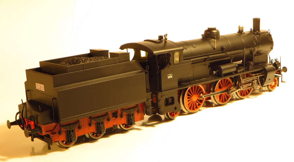 688 001-2.jpg