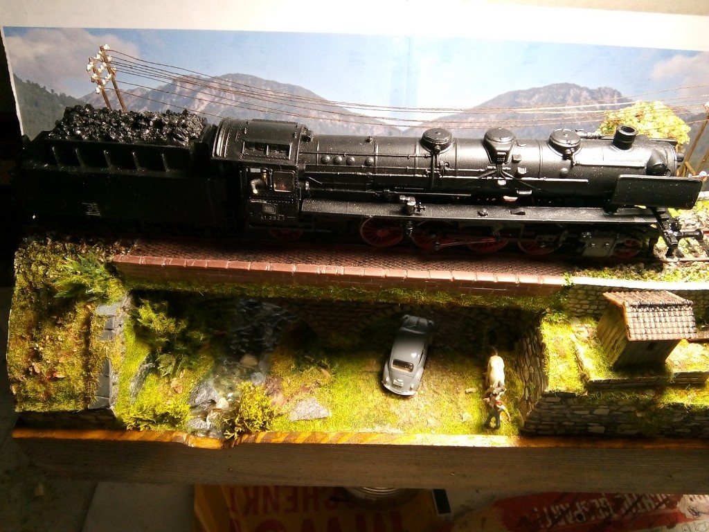 Diorama 32x15_12.jpg