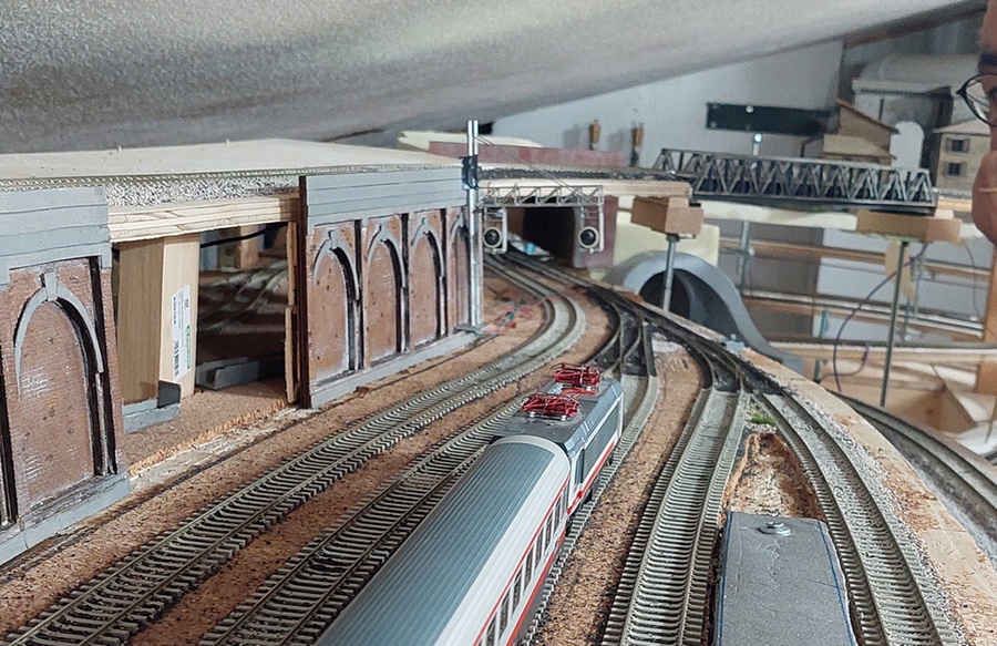 Semafori_stazione_nord.jpg