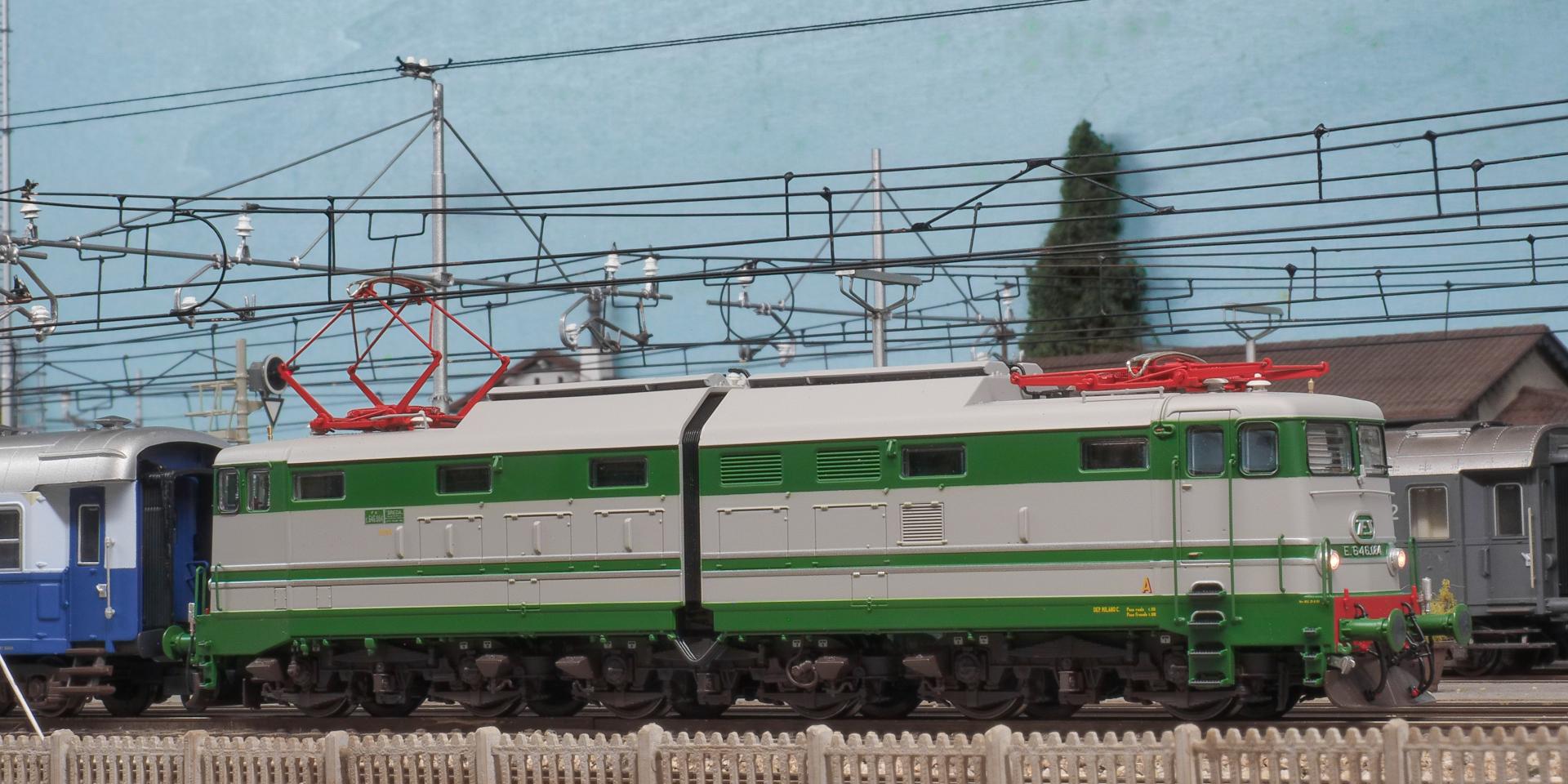 E646 084-1 TA.jpg