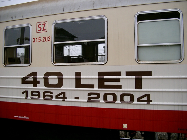 94412389.jpg