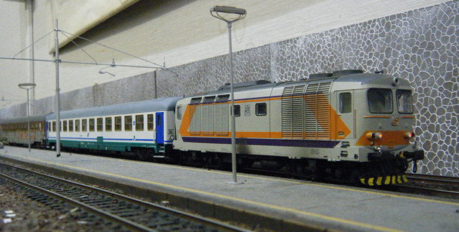 iR2071.jpg