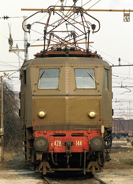 E 428 144 D.L. Milano Sm.to 03.87.jpg