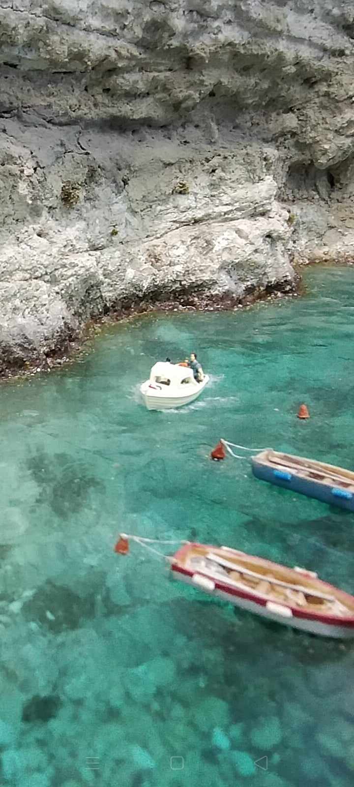 boat3.jpg