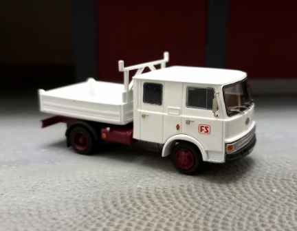 om50 fs - 3.jpg