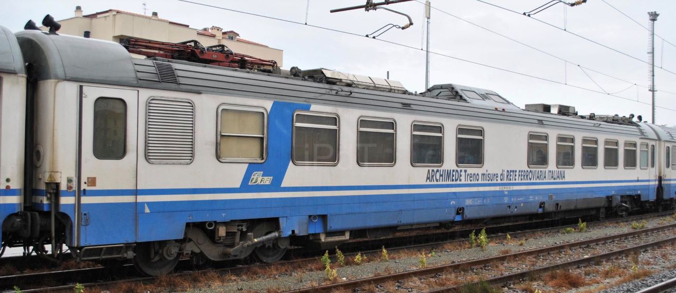 carrozza-archimede-61-83-99-90-032-2-vmis-mcs-ipdt.jpg