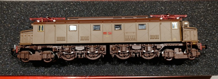 e 428 044.jpg