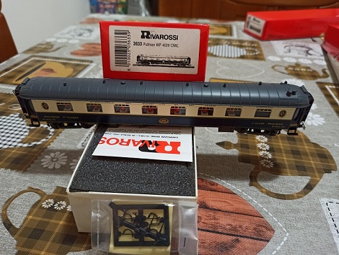 car 3633.jpg
