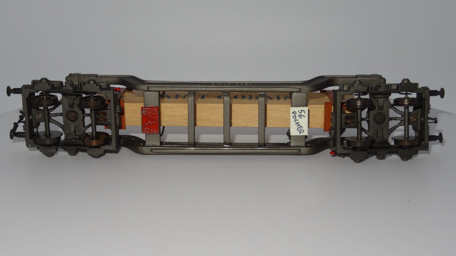 pocher-cc28-56-pocher-saint-gobain-welti-furrer-metall 09.jpg