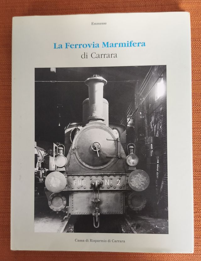 La ferrovi marmifera di Carrara.jpg