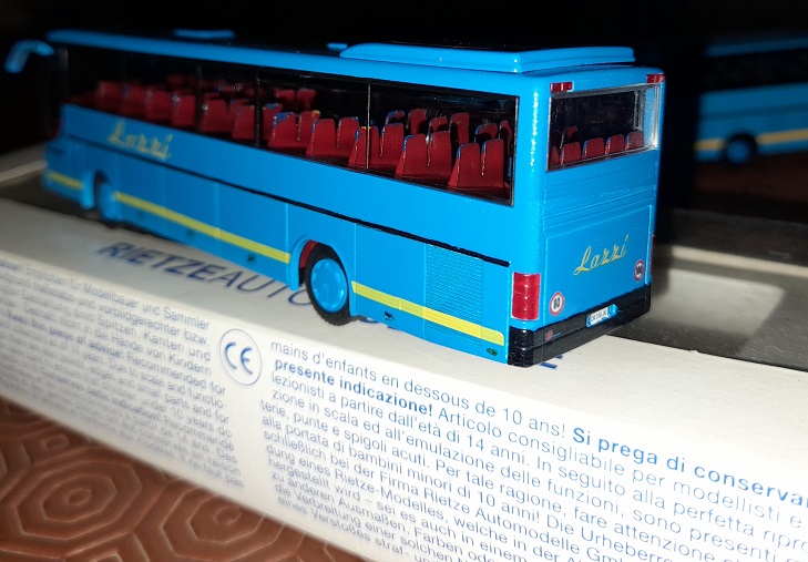 setra s 315 gt hd 2.jpg