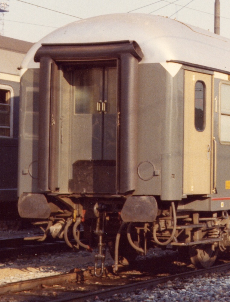 X.70_Filetto.rosso.jpg