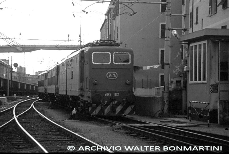 E.645.052-DL Genova Rivarolo-anni_80-archiviowalter.forum2Gdov'è.jpg