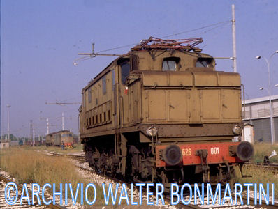 E.626.001-forum2Garchiviowalterbonmartini..jpg