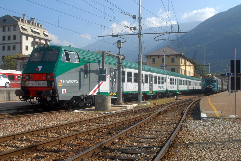 Trenordvetturapilotainvio71316MilanTirano-Tirano-29-09-2011-BonmartiniWalter-forum2G..jpg
