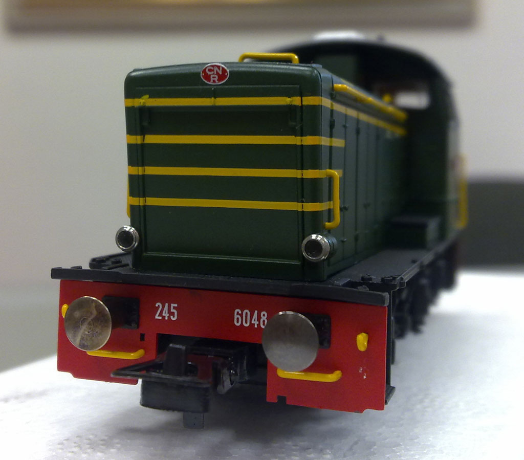 245-03.jpg
