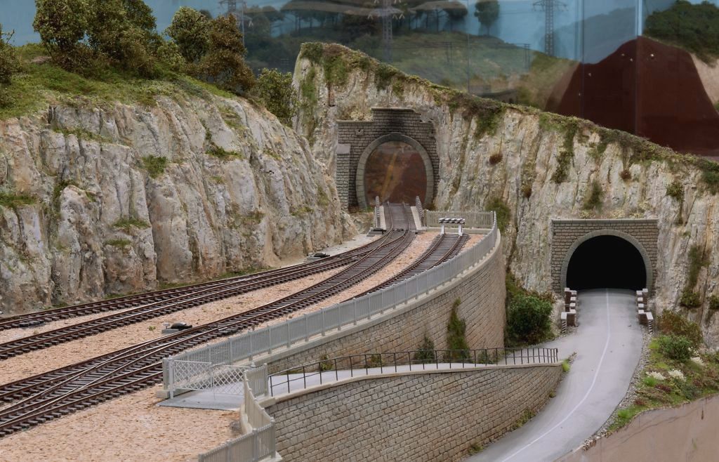 FMont3.jpg