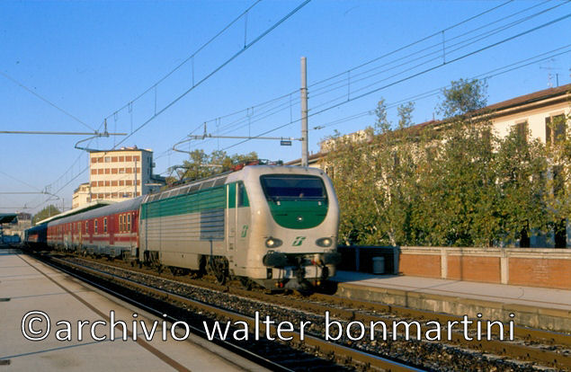 E.402B.137.contrenopostaleinsosta BolognaS.Rufillo.forum2G.archiviowalterBonmartini.diapositiva.jpg