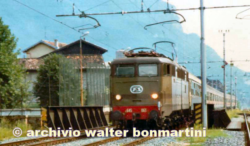 FS-E.645.063- frecciadelberninaaLecco.1980-forum2GarchivioWBonmartini-fotografia.jpg