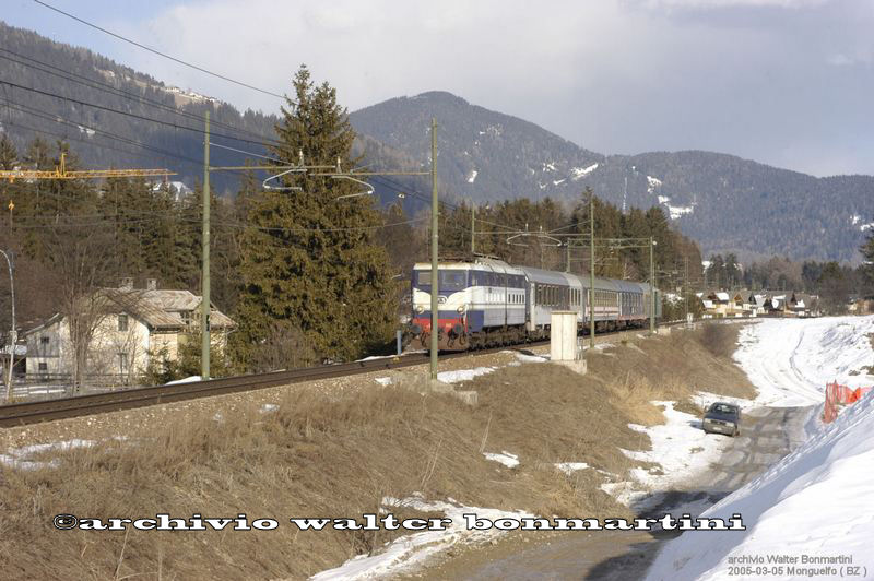 E.645.040 Ski exspress.forum2g.jpg