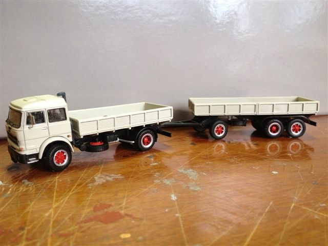 Fiat 170 con Rimorchio 2.jpg