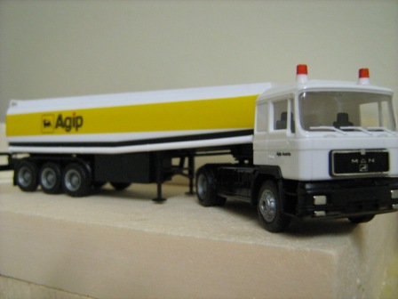 man-agip1.JPG