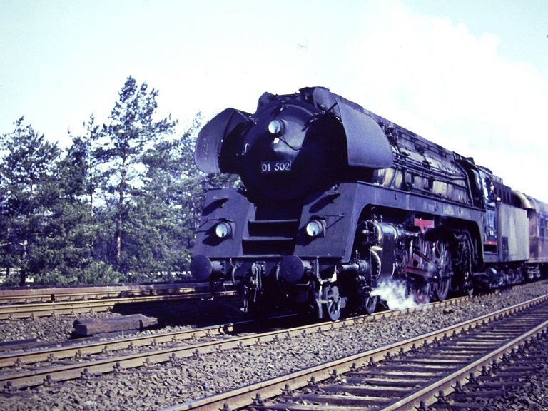 01502gtcm8[1].jpg