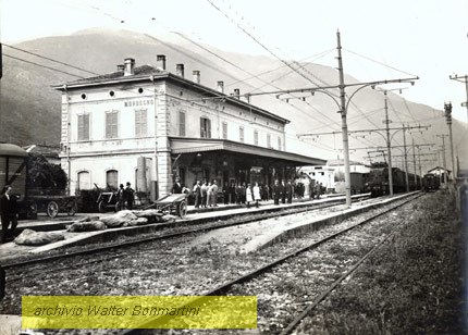 E.330.inarrivoa Morbegno archiviobibliomorbrgno_WalterBonmartini.jpg
