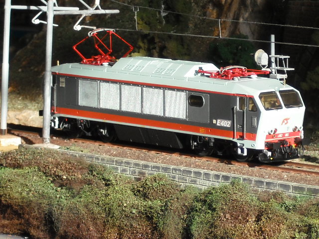 E402P+SelfService 004.jpg