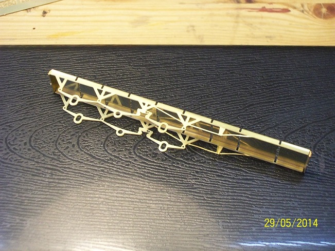 008 TELAIO RIMORCHIO ADIGE 7 METRI E MEZZO.jpg