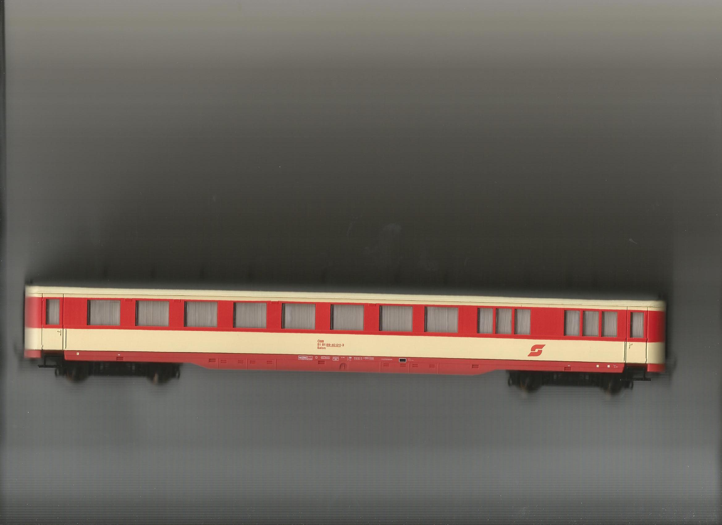 carrozza OBB ignota.jpg