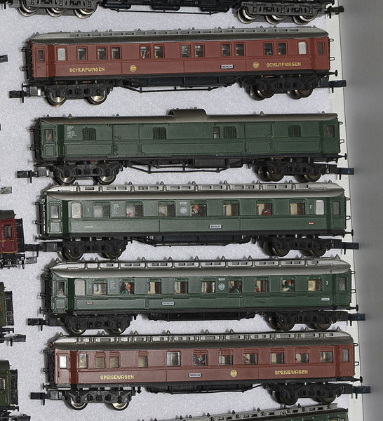 DB8.jpg
