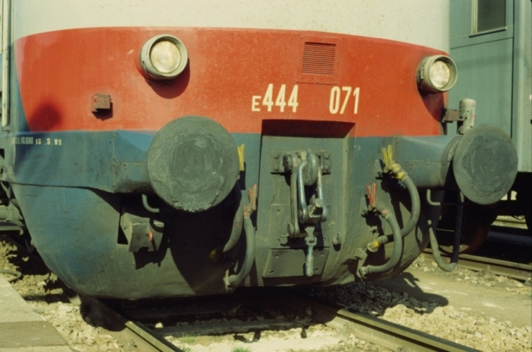 D4 832.JPG