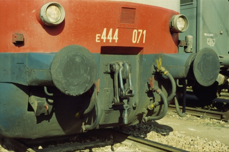 D4 833.JPG