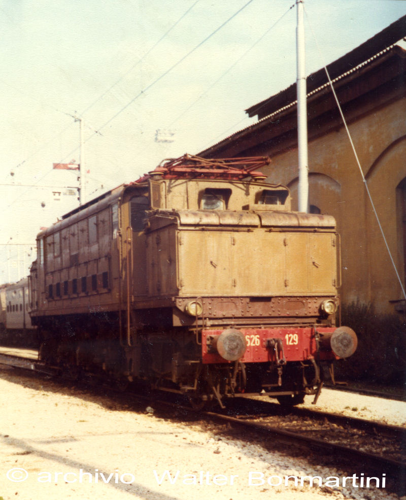 E.626.129 - DL Domodossola novembre1982-forum2GarchivioefotoWalterBonmartini.jpg