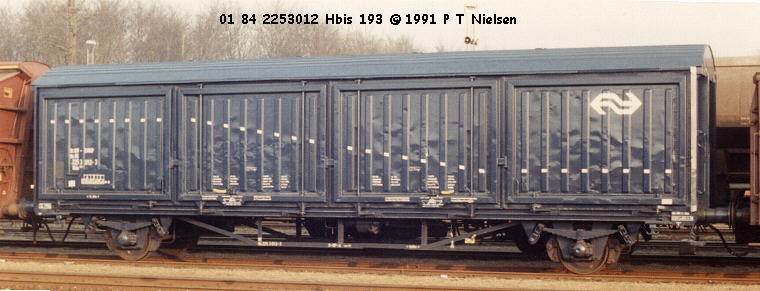 f8422530.jpg