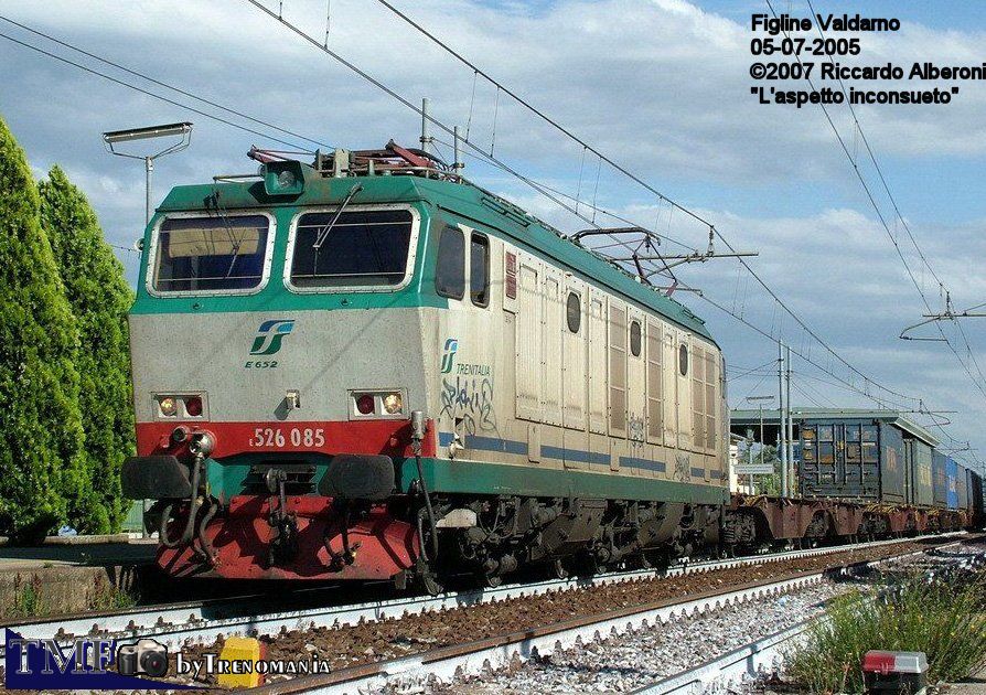 E526-085.jpg