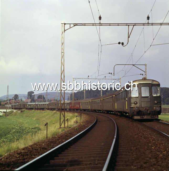 Pendelzug 7-1960 mit Re 4-4 I.jpg