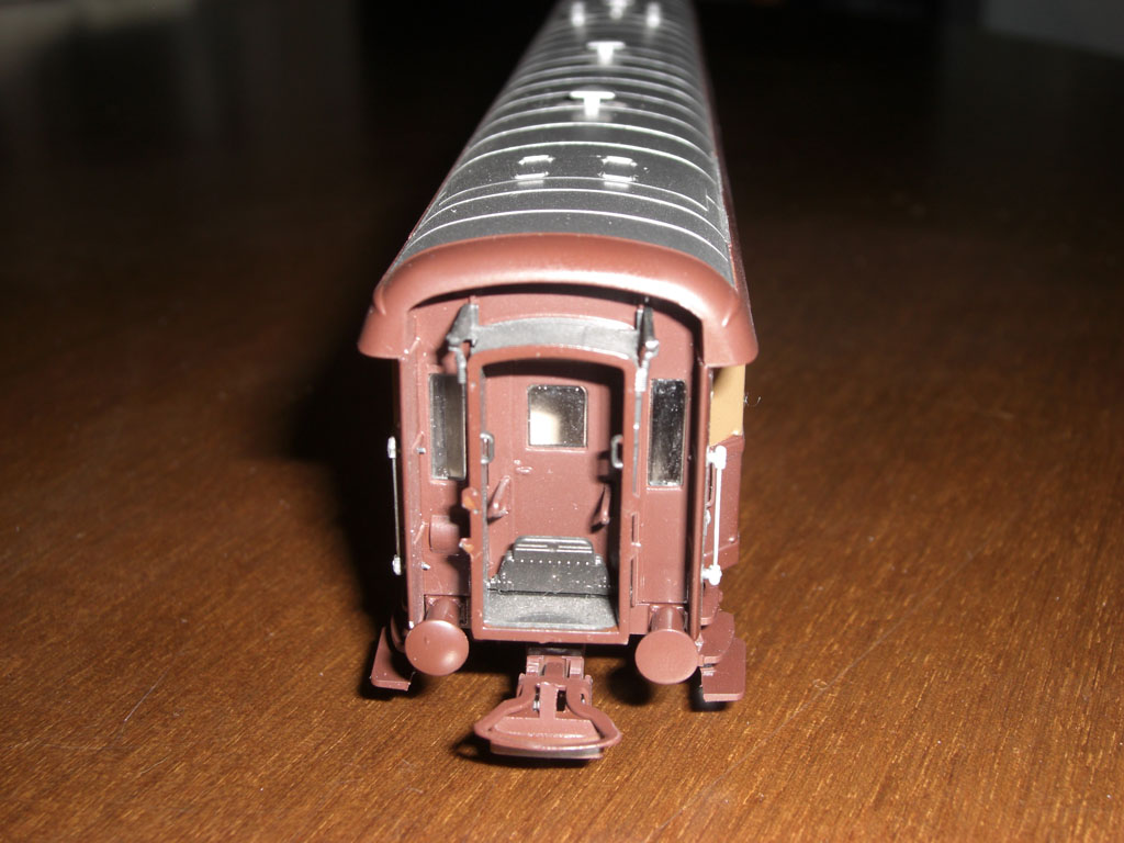 UIz 1407 testata 1.jpg