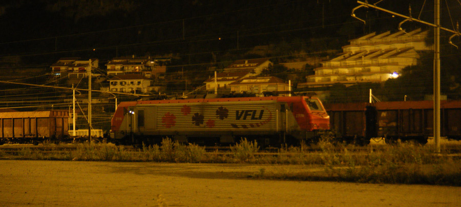 BB27000VFLI.jpg