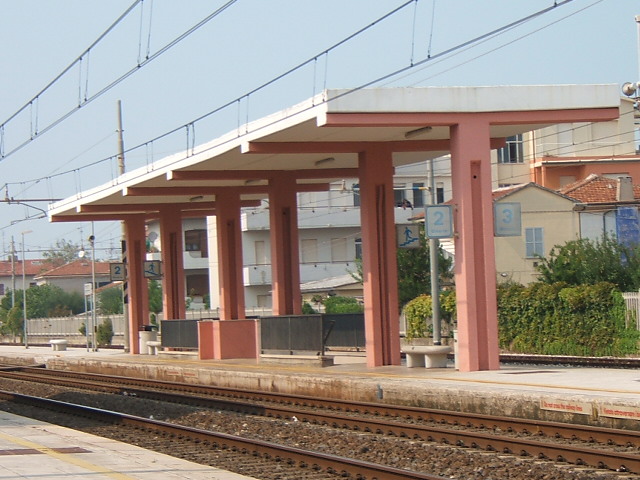 Marotta e dintorni 2012 013.jpg