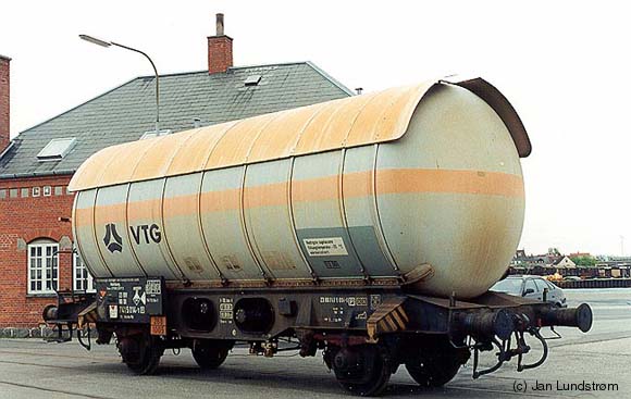 7415014.jpg