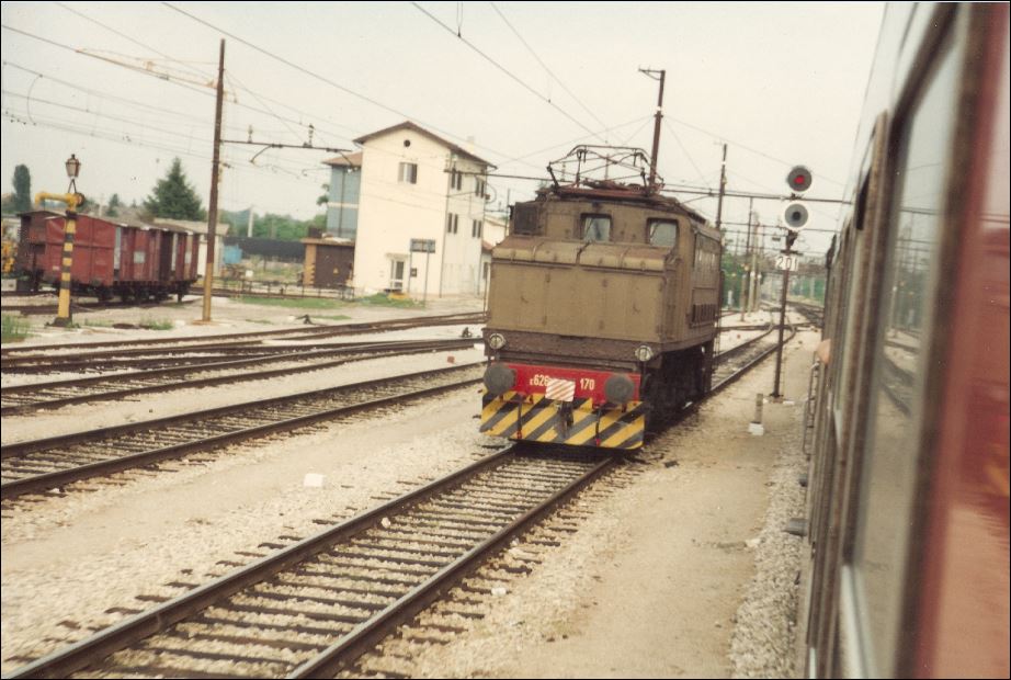 E626.170.JPG