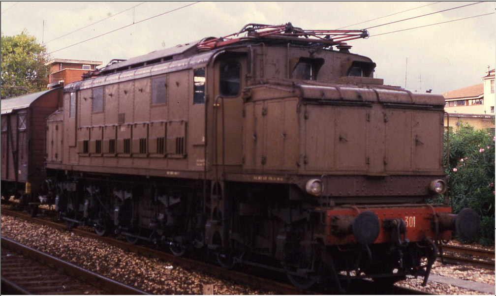 E626 301 Alba Adriatica 21081988.jpg