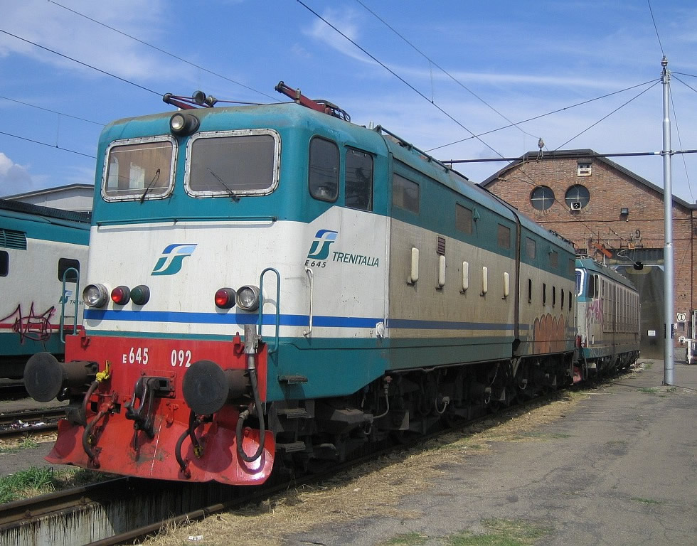 e645_092.jpg